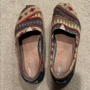 TOMS Women's Patterned Slip-On Flats